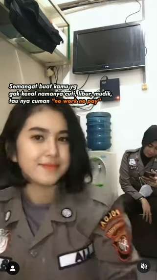 Saingi Polwan, Intip 8 Potret Satpam Cantik Lagi Berkumpul, Warga Auto Pengen Digrebek!
