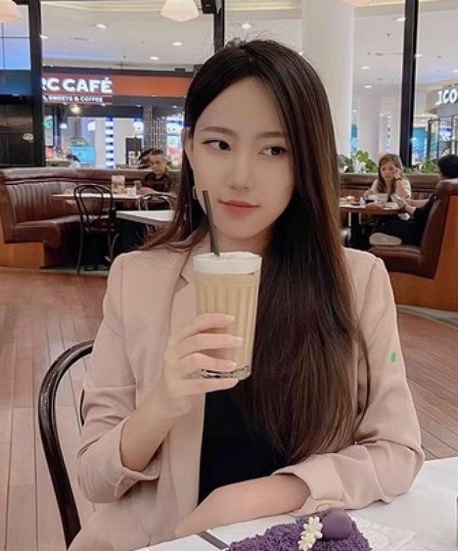 Potret 2 Anak Gadis Bu Kombes Cantik Heni Tania yang Jarang Tersorot, Parasnya Bak Artis Korea!
