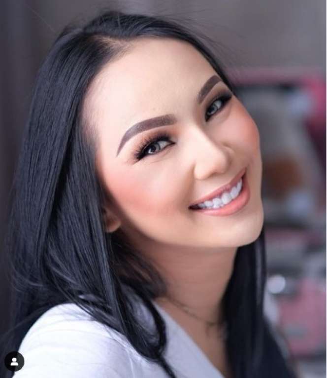 6 Seleb Ini Pernah Berseteru dengan Ayah Kandung, Endingnya Tak Terduga!