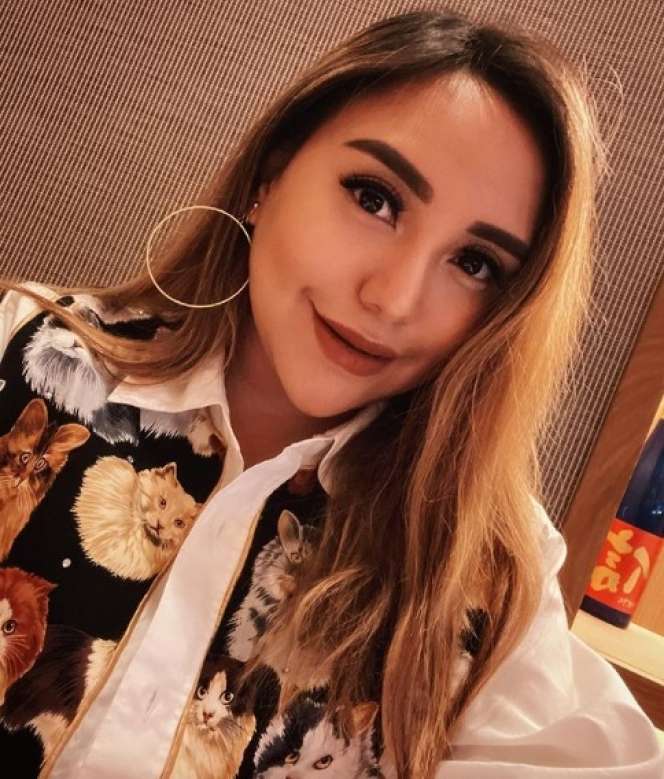 6 Seleb Ini Pernah Berseteru dengan Ayah Kandung, Endingnya Tak Terduga!