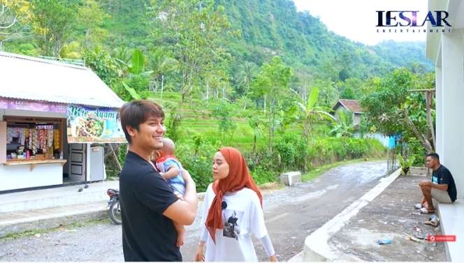 10 Potret Sawah Baby Leslar yang Luasnya Gak Ketulungan, Juragan Sejak Bayi!