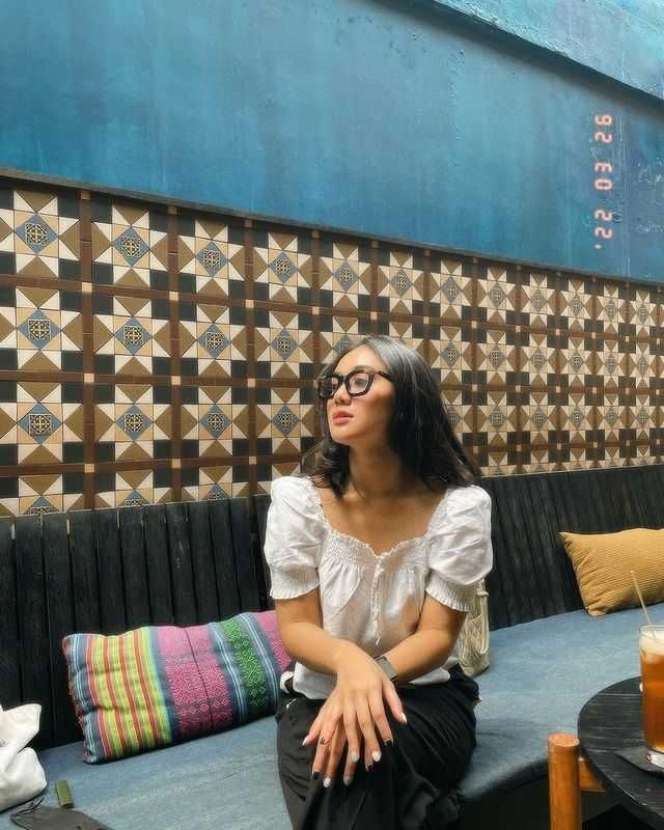 Jadi Nunung di Film Srimulat, Inilah Potret Zulfa Maharani di Dunia Nyata, Aslinya Kece Banget!