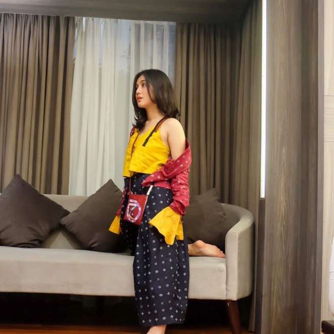 Jadi Nunung di Film Srimulat, Inilah Potret Zulfa Maharani di Dunia Nyata, Aslinya Kece Banget!