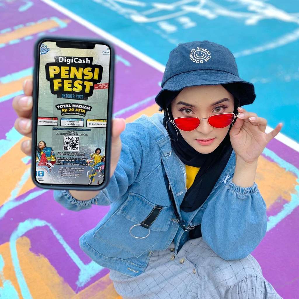 9 Potret Cantik Nabila Ishma, Kekasih Eril Putra Ridwan Kamil yang Jadi Sorotan, Bukan Orang Sembarangan!