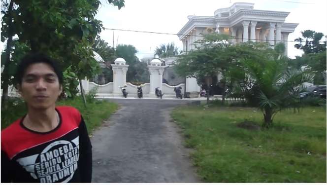 Adu Mewah 5 Rumah ‘Sultan’ Pengusaha MLM, Ada yang Punya Menara Pisa Italia!