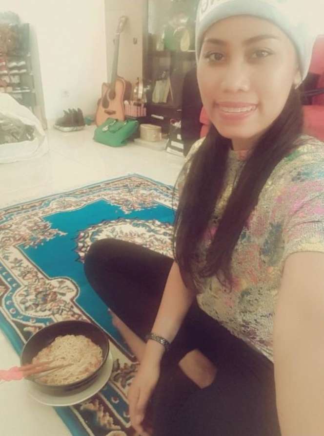 Dulu Pernah Jadi ART, Kini Jadi Biduan dengan Bayaran Mahal, Intip Penampakan Rumah Evi Masamba