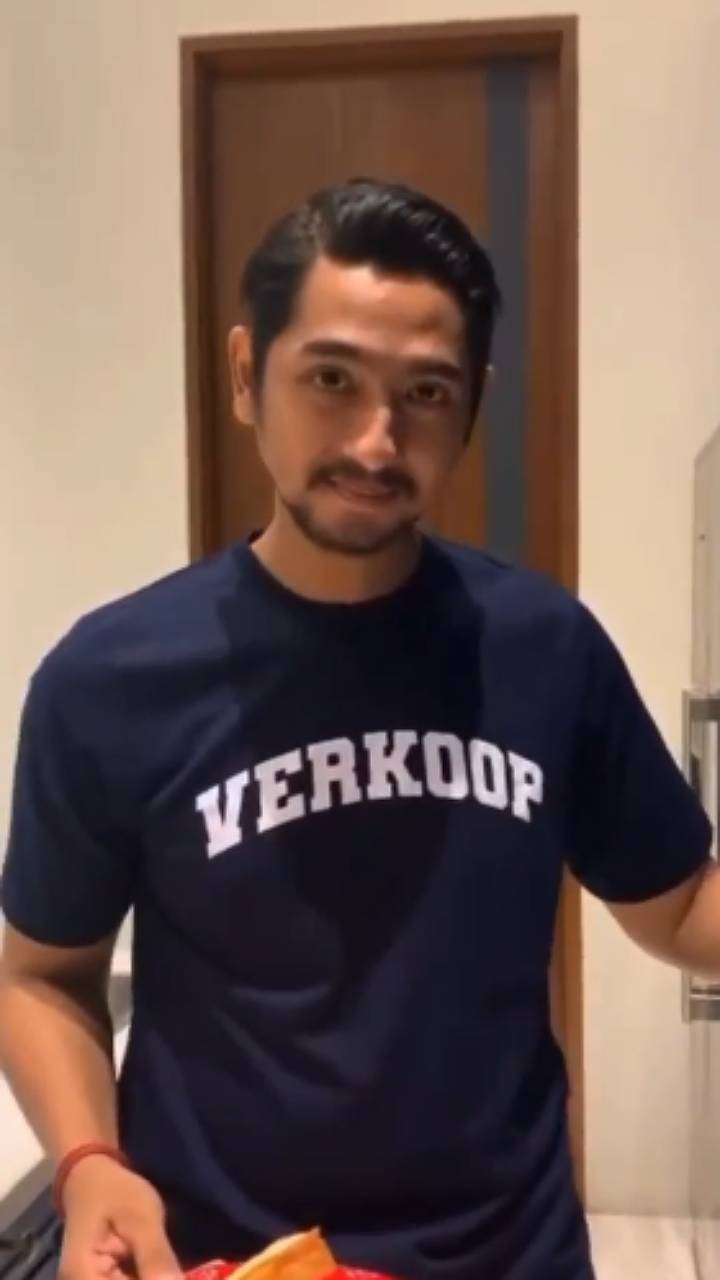 Bikin Pangling Penampilan Terbaru Arya Saloka, Beda Banget!