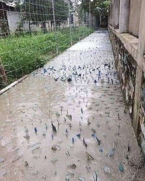 10 Potret Pembangunan Jalan Ini Nyeleneh Banget, Hasilnya Bikin Geleng-Geleng Kepala!