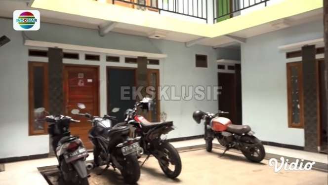 Miris! Begini Nasib Kos-Kosan Lina Jubaedah yang Kini Tak Terurus & Terbengkalai, Akibat Teddy? Lihat 7 Potretnya