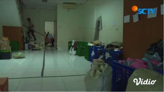 Miris! Begini Nasib Kos-Kosan Lina Jubaedah yang Kini Tak Terurus & Terbengkalai, Akibat Teddy? Lihat 7 Potretnya