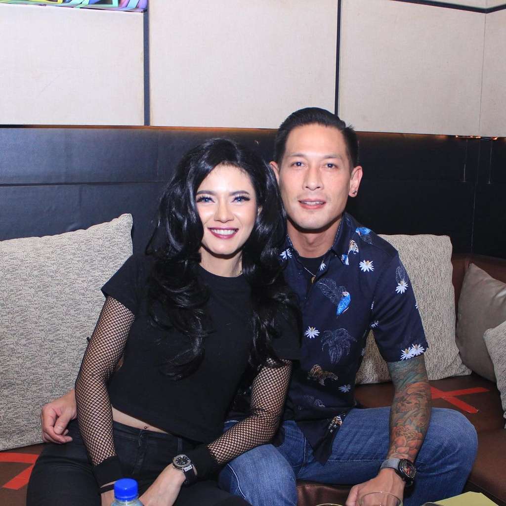 Potret Bucin Chef Juna Bersama Pacar Barunya, Beda Usia 15 Tahun