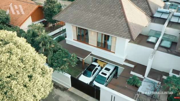 Adu Mewah Rumah Lesty Kejora VS Ati Kodong, Beda Banget Bak Bumi dan Langit!