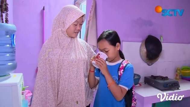 10 Potret Adu Kontrakan Sony Wakwaw VS Misca Mancung, Kondisinya Memprihatinkan!