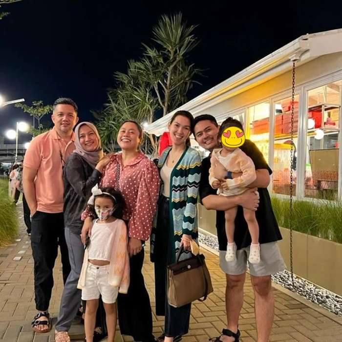 Masih Ingat Sarah Amalia, Mantan Istri Ariel NOAH? Kini Disebut Punya Suami Baru, Ganteng Banget! Lihat Potretnya