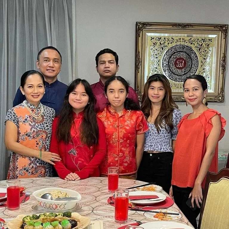 4 Potret Rumah Penyanyi Malaysia yang Hits di Indonesia, Siti Nurhaliza Bak Kerajaan, Dijaga 11 Bodyguard!