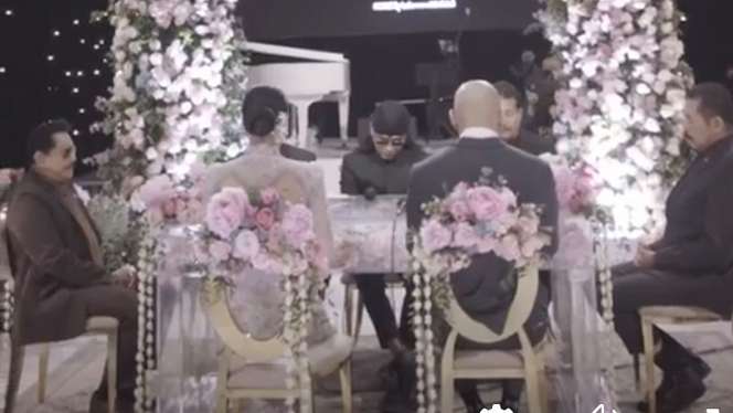 Potret Deddy Corbuzier dan Sabrina Chairunnisa Menikah di Tanggal Cantik