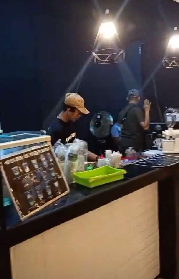 Dikenal Sultan! 9 Potret Restoran Zaskia Gotik yang Jarang Tersorot, Ternyata Paling Hits di Bekasi