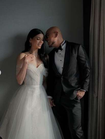 7 Potret Cantik Sabrina Chairunnisa di Hari Pernikahan, Gaun dan Riasannya Bikin Pangling!