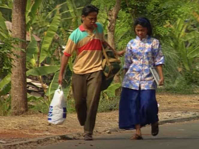 Masih Ingat Munaroh Pacar Mandra ‘Si Doel’? Paras Cantiknya Tak Kalah dari Maudy Koesnaedi, Beda Banget!