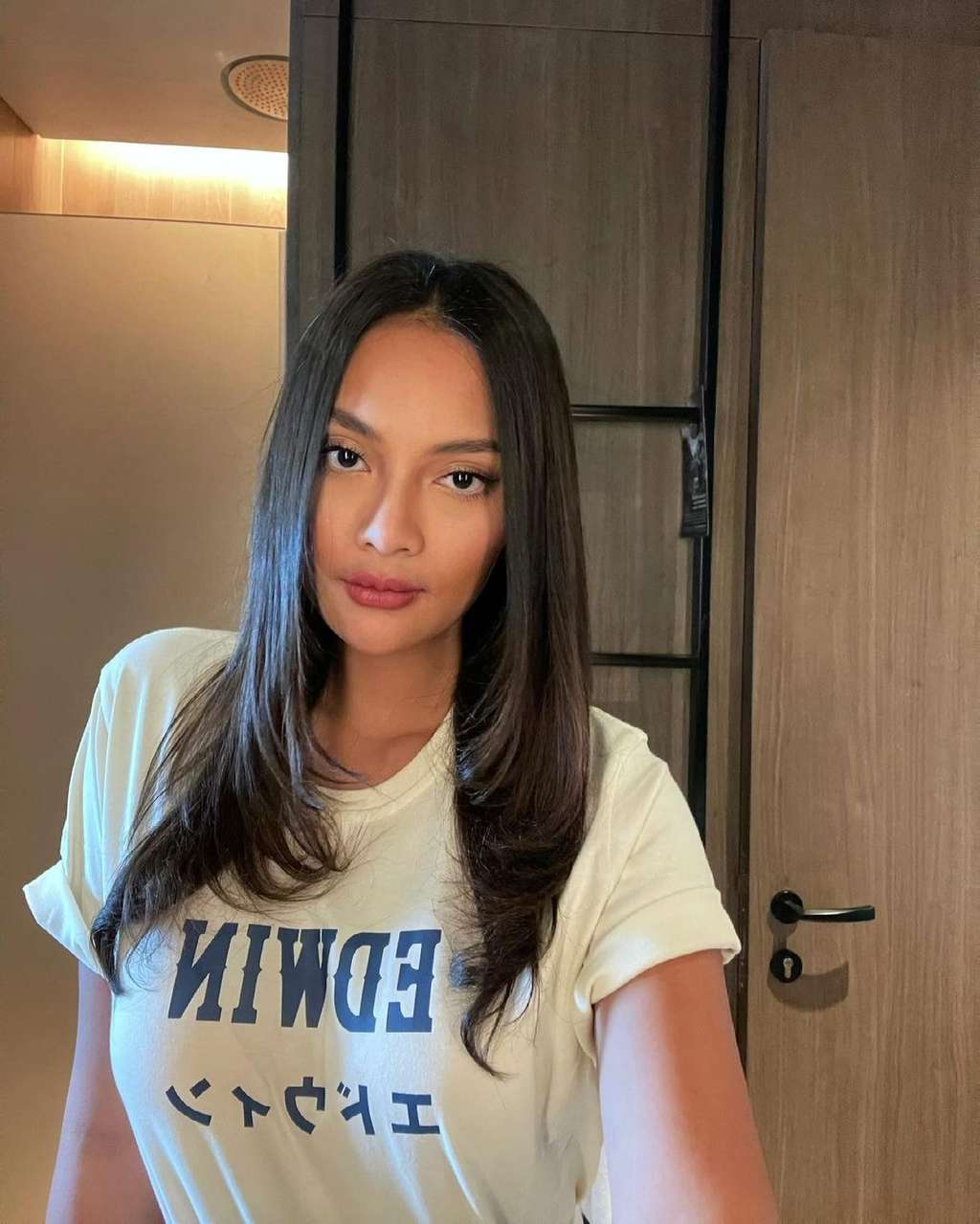10 Adu Mewah Rumah Awkarin VS Erika Carlina, Disebut Musuhan Gegara Cowok, Siapa Lebih Tajir?