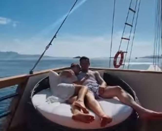Masih Ingat Naomi Zaskia yang Gagal Jadi Nyonya Sule? Kini Pamer Foto Bareng Pacar, Sosok Pasanganya Disorot