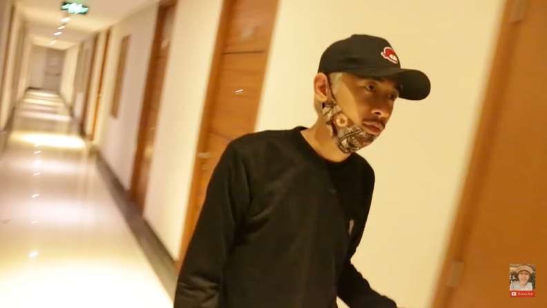 10 Potret Apartemen Ferdian Paleka yang Viral Prank Sampah, Terciduk Ada Sabun Bolong!