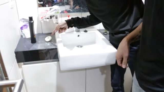 10 Potret Apartemen Ferdian Paleka yang Viral Prank Sampah, Terciduk Ada Sabun Bolong!