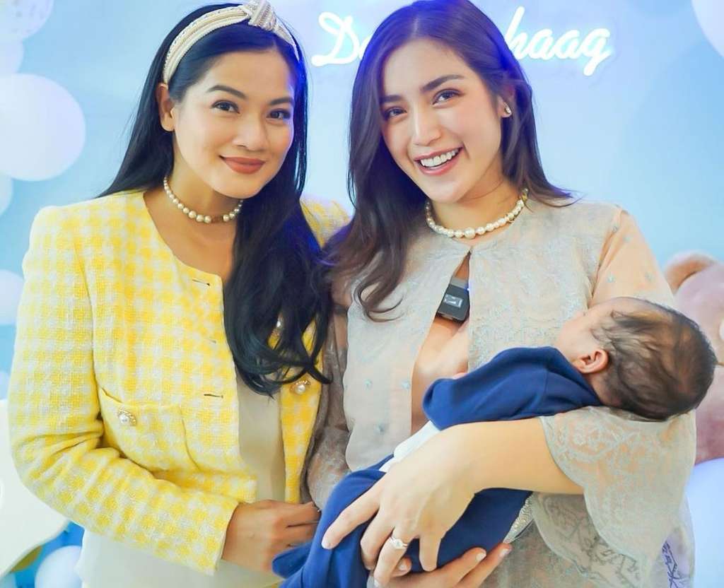 Potret Perayaan Satu Bulan Anak Jessica Iskandar dan Vincent Verhaag, Nama dan Wajahnya Diungkap!