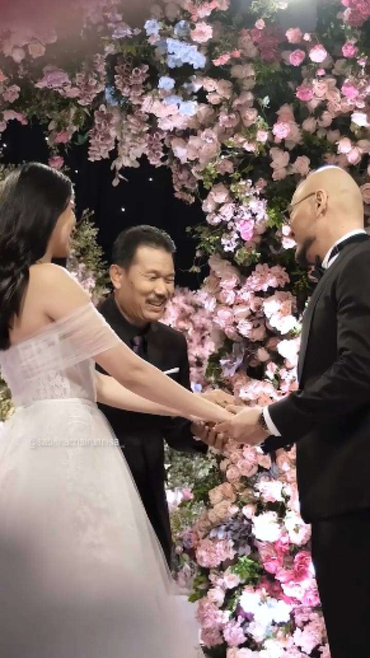 Baru Terungkap! Potret Sosok Mertua Deddy Corbuzier