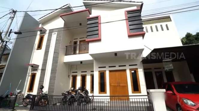 Adu Mewah Rumah Celine Evangelista VS Marshel Widianto, Sama-Sama Seharga Miliaran Rupiah!