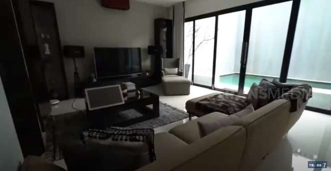 10 Adu Mewah Rumah Dinar Candy VS Nikita Mirzani, Sahabat Jadi Lawan, Siapa yang Lebih Tajir?