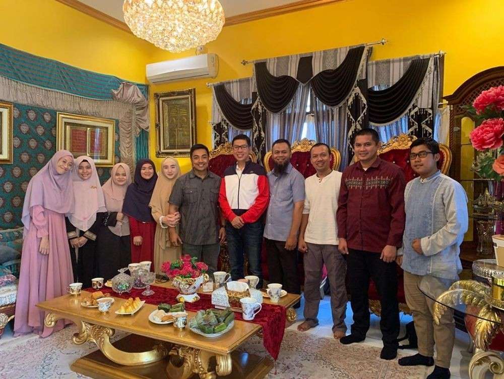 10 Potret Rumah Ustaz Riza Muhammad, Luar Sederhana Dalamnya Mewah Abis, Bak Bangunan India!