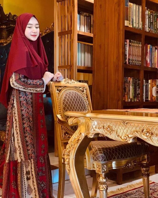 10 Potret Rumah Ustaz Riza Muhammad, Luar Sederhana Dalamnya Mewah Abis, Bak Bangunan India!