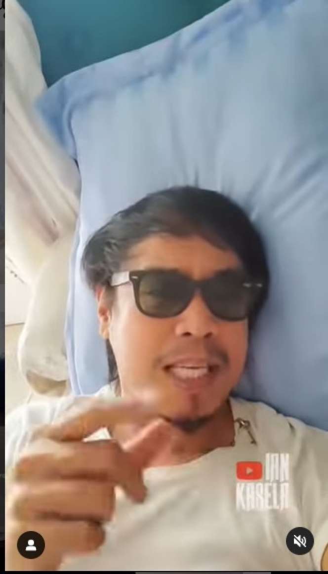 Masih Ingat Ian Kasela? Dulu Vokalis Grup Band Terkenal, Sempat Terpuruk & Jual Kaca Mata Demi Makan, Begini Nasibnya Sekarang