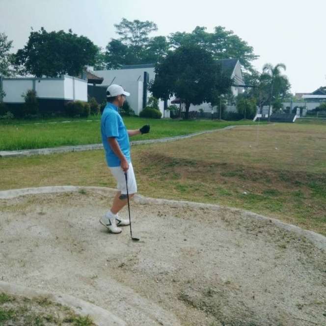 Potret Lapangan Golf di Rumah 5 Seleb, Punya Momo Geisha Super Luas!