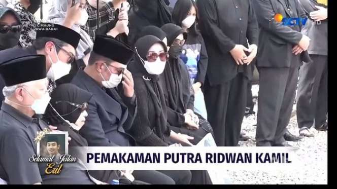 Potret Suasana Pemakaman Eril, Ridwan Kamil dan Atalia Tegar Melepas Kepergian Sang Putra