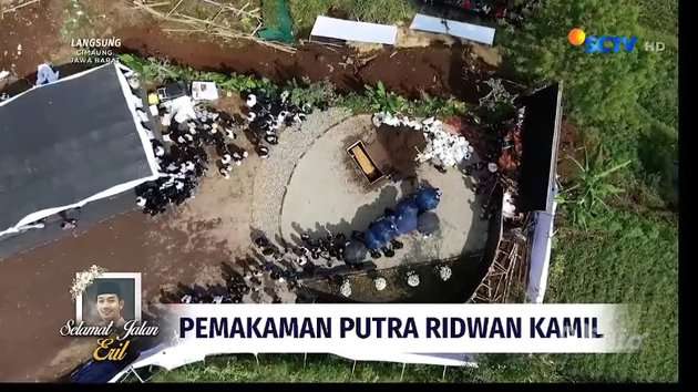Potret Suasana Pemakaman Eril, Ridwan Kamil dan Atalia Tegar Melepas Kepergian Sang Putra