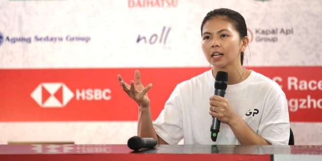 Momen Greysia Polii Gantung Raket, Dapat Hadiah Istimewa