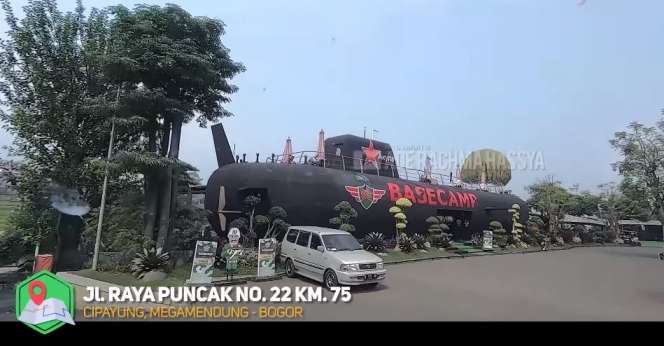 10 Potret Restoran ‘Militer’ Dewi Perssik yang Super Mewah, Ada Kapal Selam hingga Pesawat Tempur!