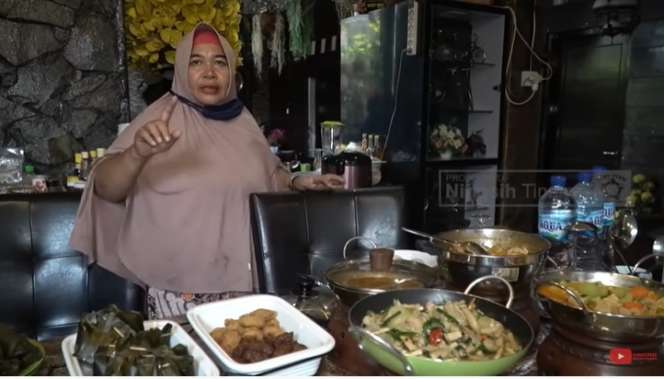 8 Potret Rumah Dukun Ningsih Tinampi yang Viral Ngaku Bisa Panggil Nabi & Malaikat, Ternyata di Luar Dugaan!