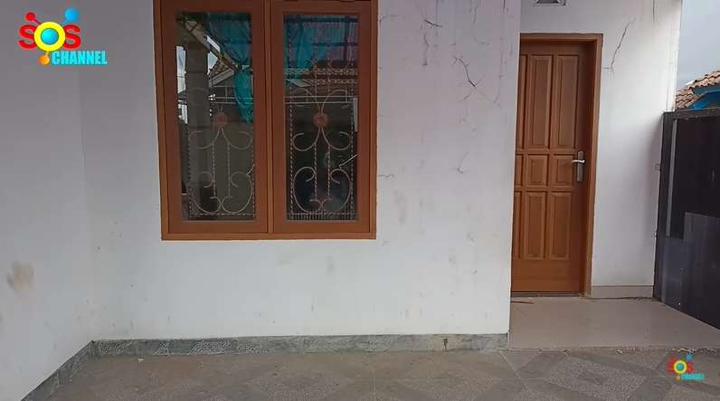 10 Potret Rumah Pertama Sule Sebelum Sukses, di Gang Senggol, Bak Bumi Langit dengan Huniannya Sekarang!