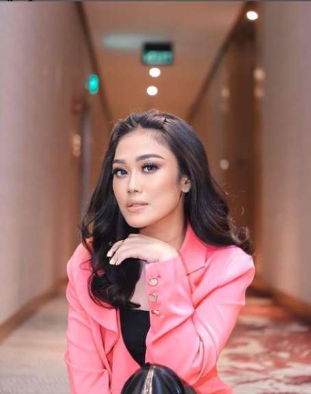 Masih Ingat Oline Mendeng yang Kerap Perankan OB di Sinetron? Ternyata Begini Aslinya, Beda Banget Bak Langit dan Bumi!