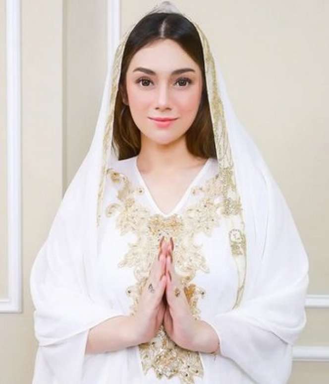 Potret Cantiknya Celine Evangelista yang Ditaksir Pria Beristri, Dijanjikan Jatah Bulanan Rp2 Miliar