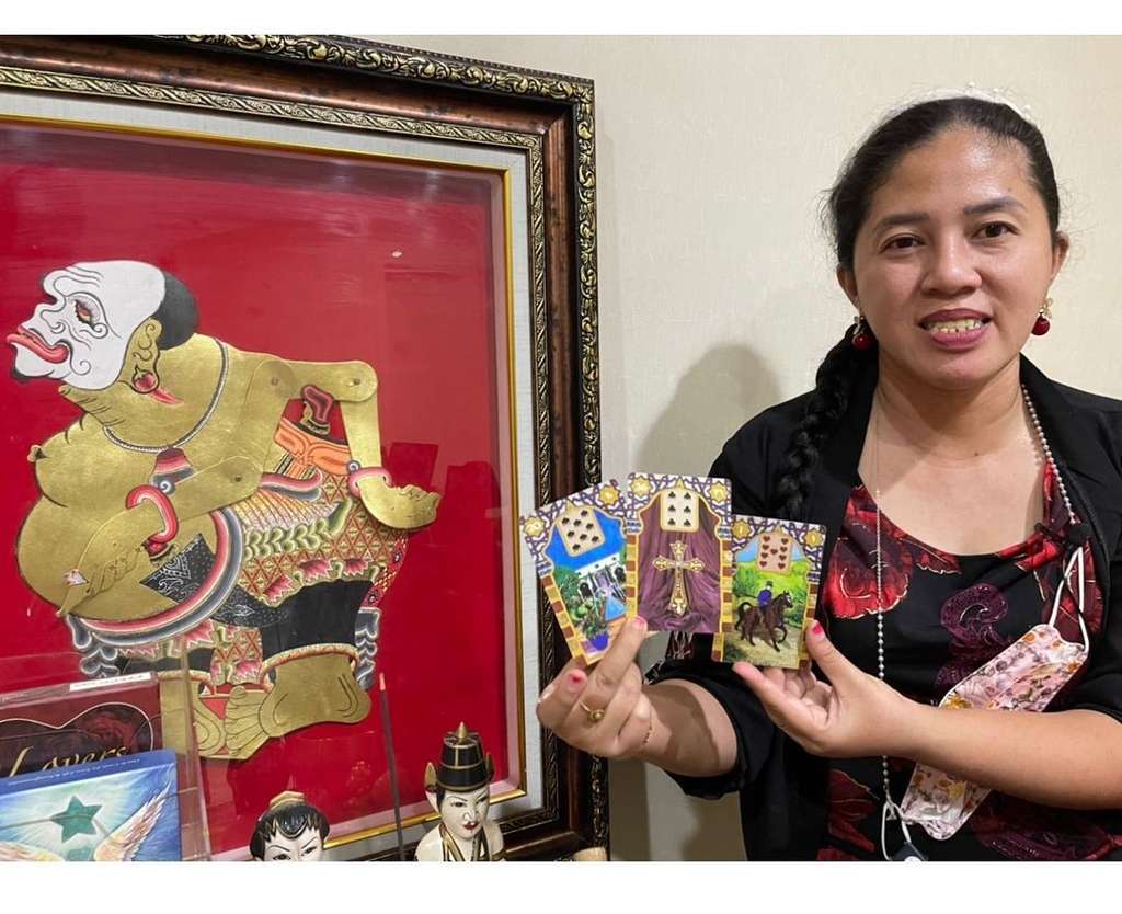 10 Potret Ruang Kerja Rara ‘Pawang Hujan’, Penuh Benda Klenik & Alat Perdukunan, Ngeri Banget!