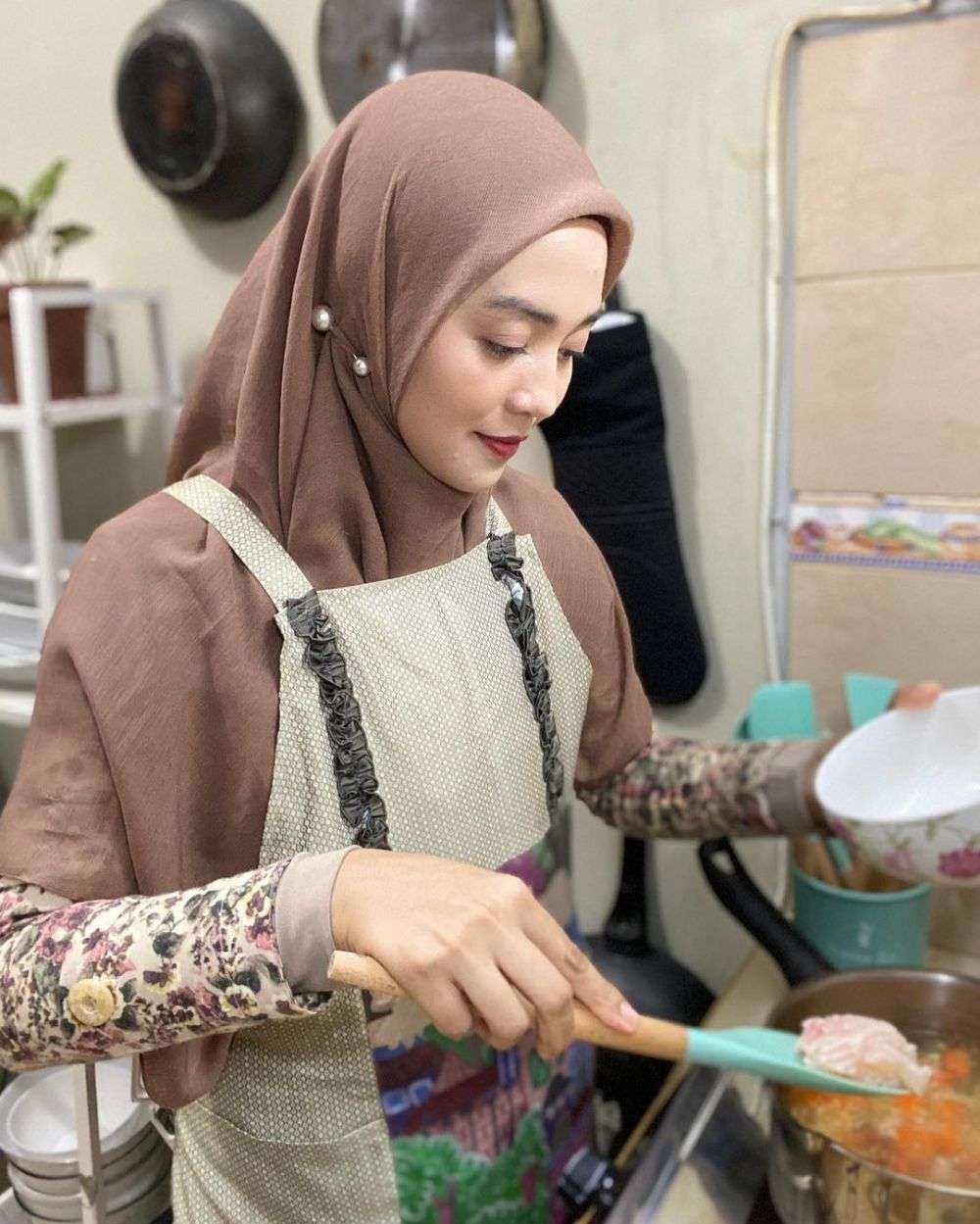 10 Potret Rumah Nuri Maulida yang Kini Jadi Istri Pejabat, Super Mewah!