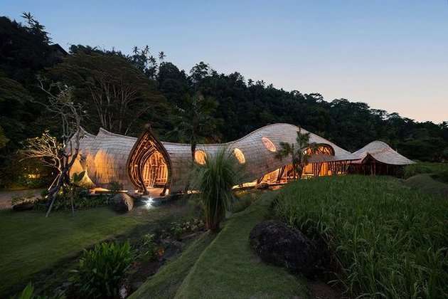 8 Potret Resort Mewah Reino Barack dan Syahrini di Bali, Tarif Per Malamnya Bikin Kantong Menjerit!