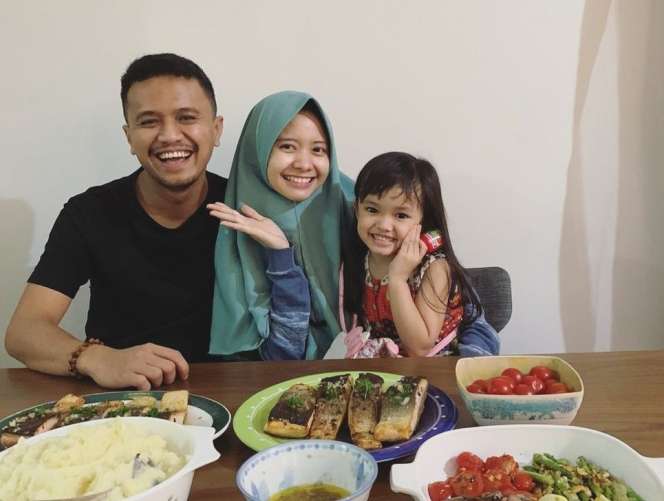 8 Potret Rumah Mewah Faldo Maldini, Gagal Jadi DPR & Gubernur Kini Jadi Stafsus Mensesneg