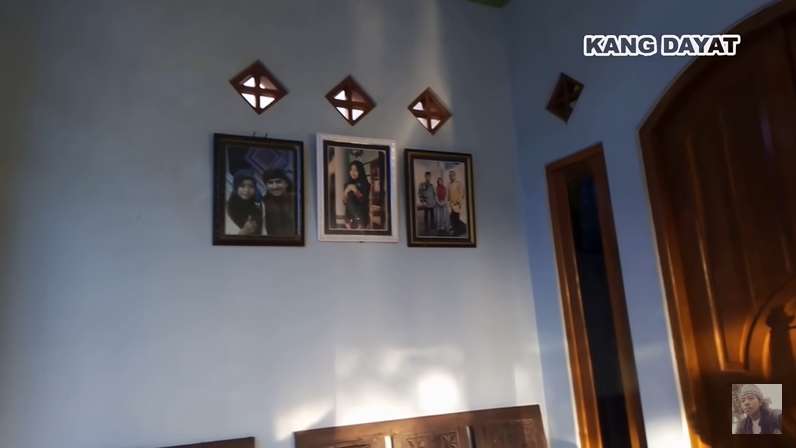10 Potret Rumah Ustazah Viral Mumpuni Handayayekti, Ceramah Pakai Bahasa Ngapak, Sultan Cilacap!
