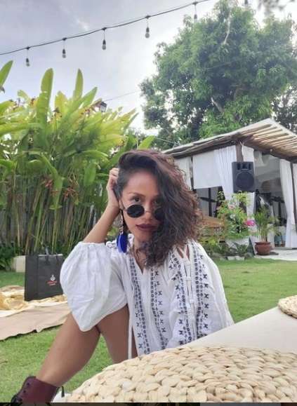 Masih Ingat Lia Waode, Teman Dekat Olga Syahputra? Dulu Dipersunting Duda Bule Begini Nasibnya Sekarang!