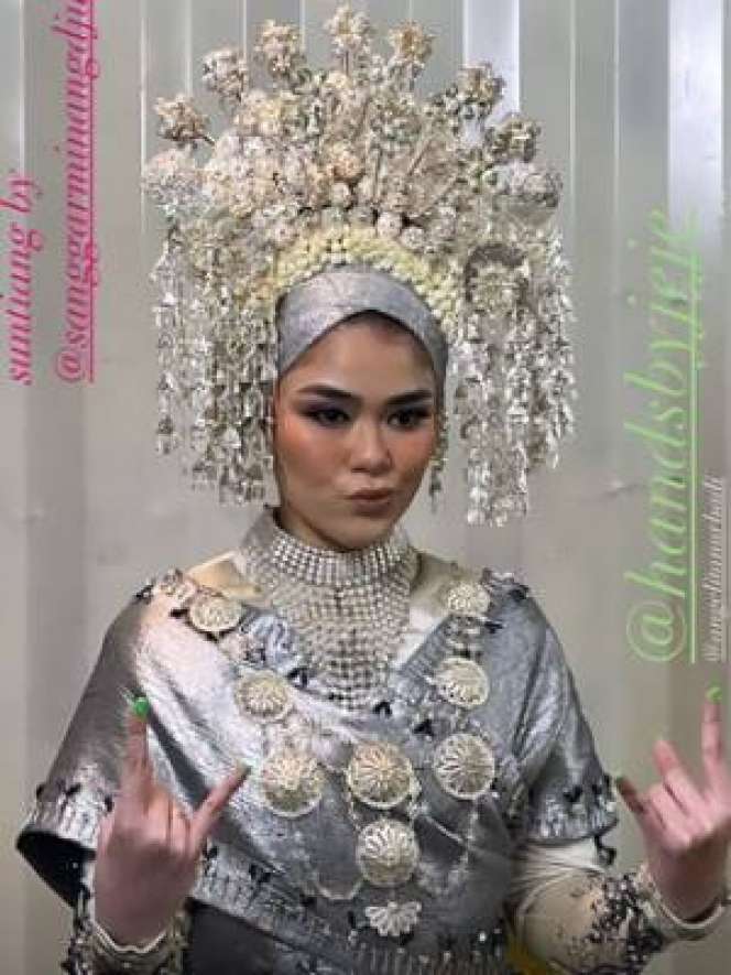 Potret Sivia Azizah di Hari Pernikahan, Netizen Penasaran Dengan Sosok Suaminya!